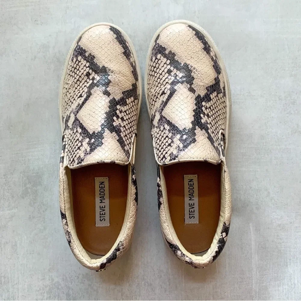 Steve Madden Gills Beige Snake Platform Slip on Sneakers - Picture 2 of 6